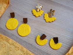 Boucles d'oreilles Narcisses - Miladora Créations - Bijoux en argile polymère et acier inoxydable