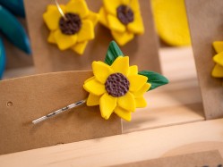 Barrette Tournesol - Miladora Créations - Bijoux en argile polymère et acier inoxydable