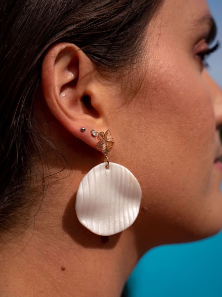 Boucles d'oreilles Chypre Fleuries - Miladora Créations - Bijoux en argile polymère et acier inoxydable