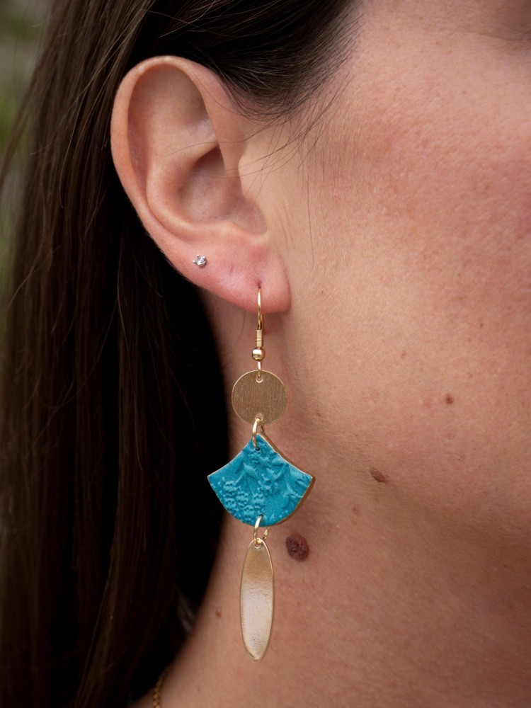 Boucles d'oreilles Canopée Triangles - Miladora Créations - Bijoux en argile polymère et acier inoxydable