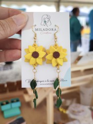 Boucles d'oreilles Tournesols - Miladora Créations - Bijoux en argile polymère et acier inoxydable