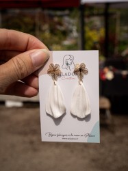 Boucles d'oreilles Pétale blanc - Miladora Créations