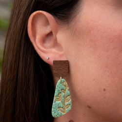 Boucles d'oreilles Granit triangles vert - Miladora Créations