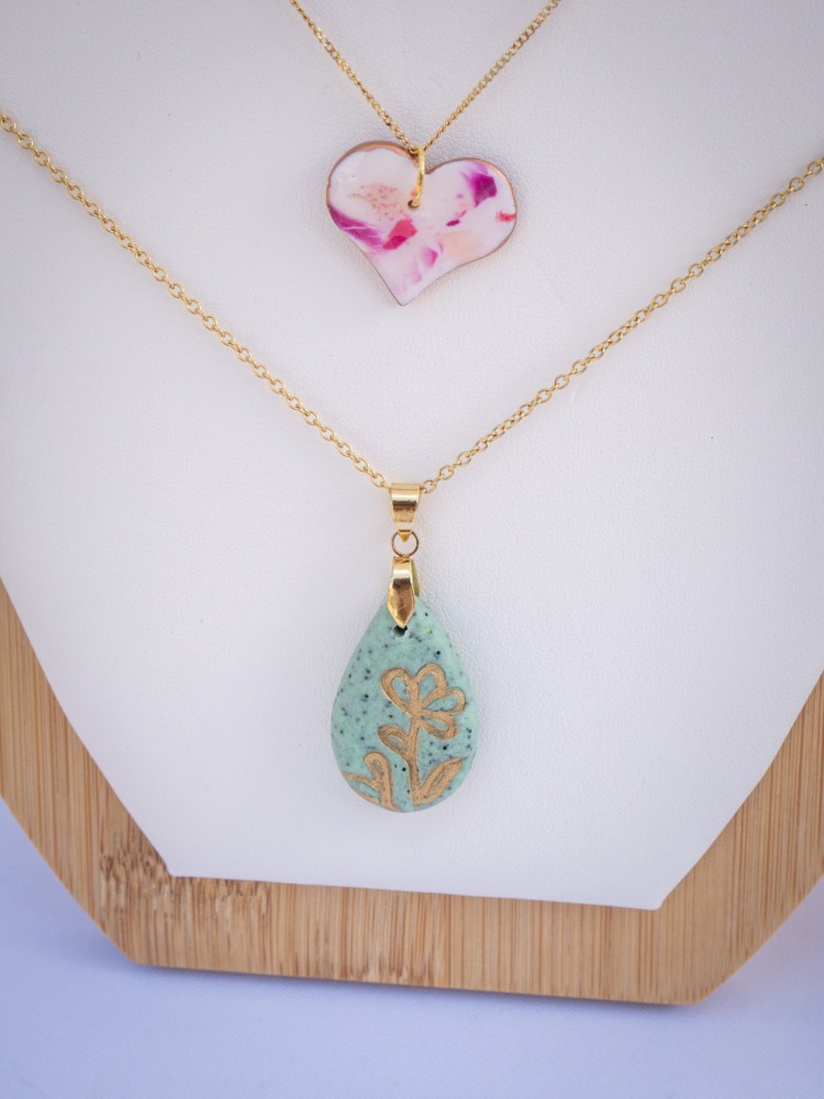 Boucles d'oreilles Granit triangles vert - Miladora Créations