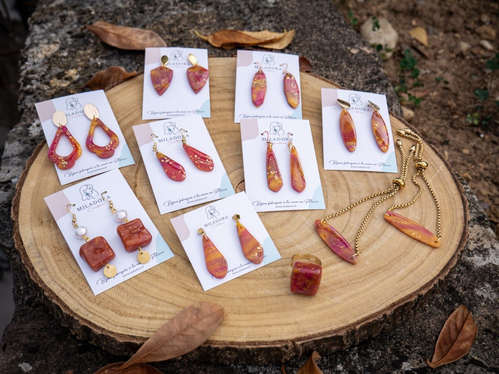 Boucles d'oreilles Sona - Miladora Créations - Bijoux en argile polymère et acier inoxydable