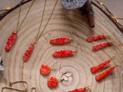 Boucles d'oreilles Précieuses Rouge et or - Miladora Créations